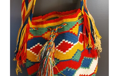 Galerie_bunt_Mochila.jpg